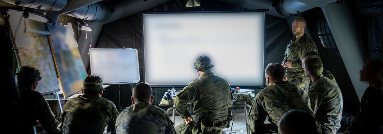 zpravodajský briefing